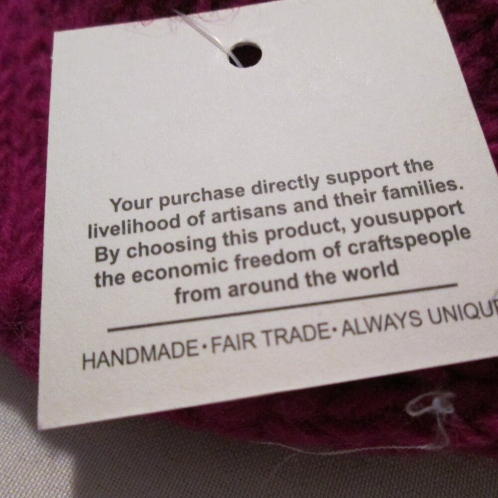 🌸🪶☮️Handcrafted Flower Embroidered Fingerless Gloves – Made in Nepal - Picture 5 of 8